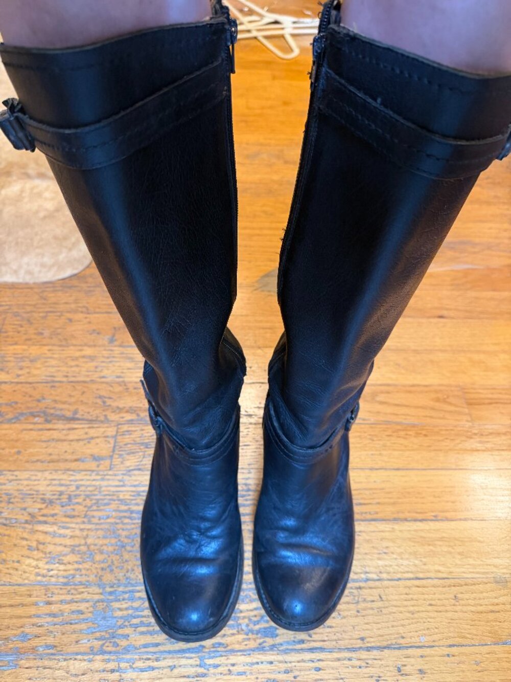FRYE Carmen 14L black zipper boots